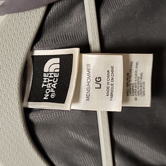 The north face hyvent shell - Picture 6 of 8